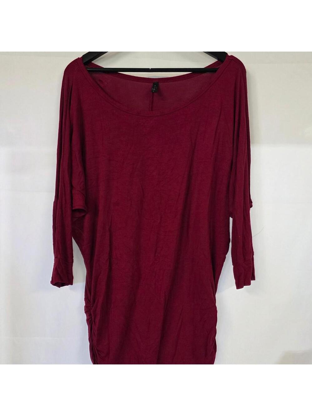 Women's Burgundy and Red Shirt